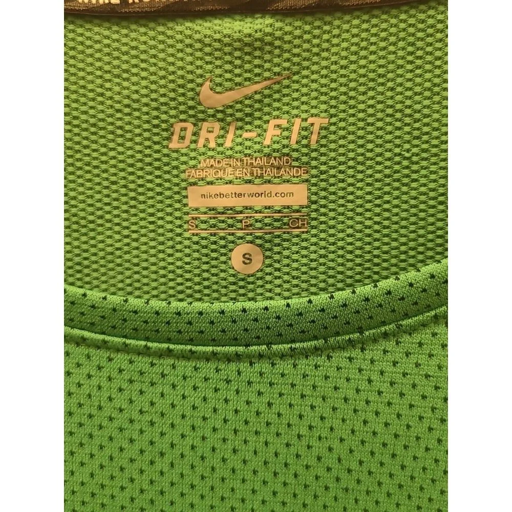 Nike Dri-fit Apple Green Pullover Long Sleeve Running Top Women Small EUC 849883